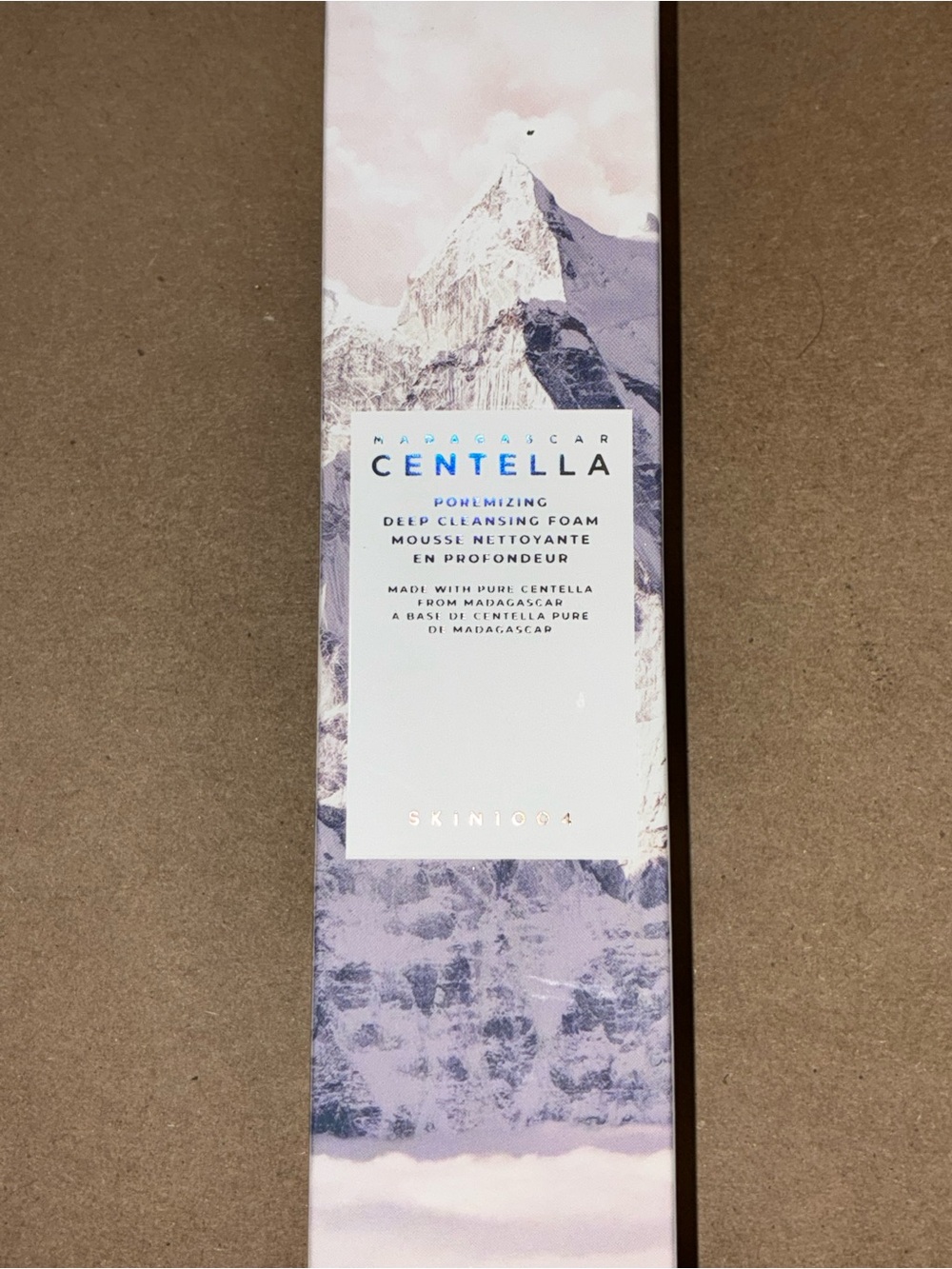 Skin1004 Centella Pore-Minimizing Deep Cleansing Foam — Soft Pink